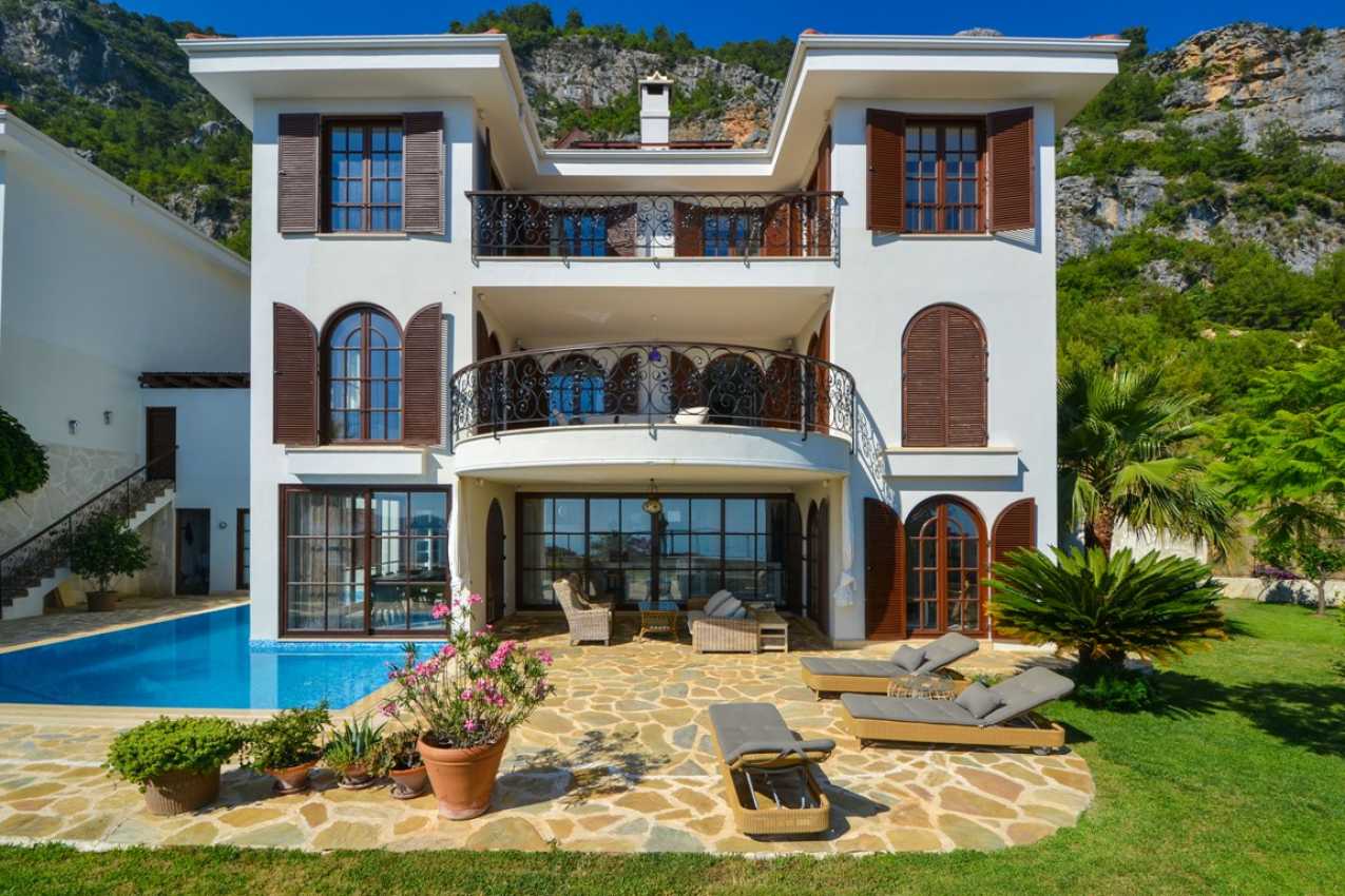 Luxury 5+2 Villa in Alanya/Bektas