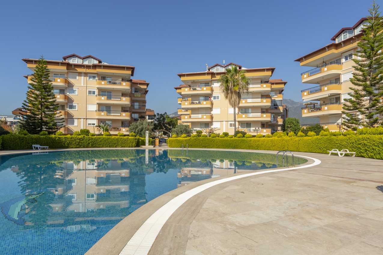 Cozy and Comfortable Furnished 3+1 Penthouse in Alanya/Oba