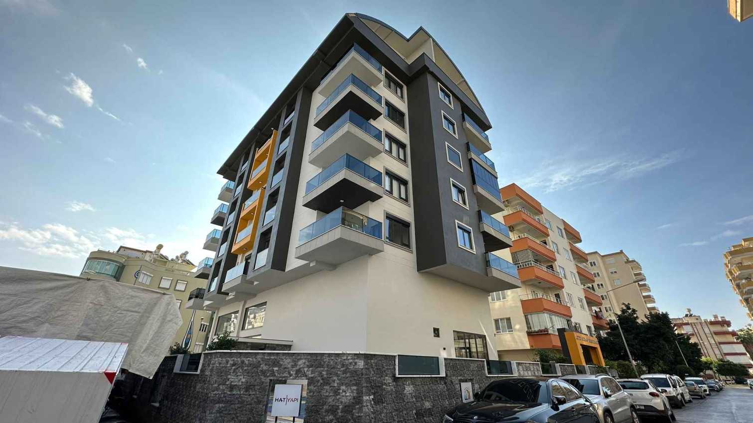 Alanya/Mahmutlar'da Yeni ve Rahat 1+1 Daire