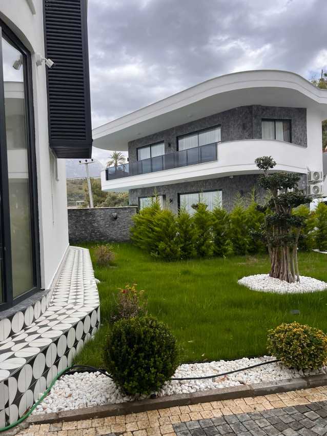 Luxury Comfortable and Spacious Furnished 3+1 Villas in Alanya/Kargicak
