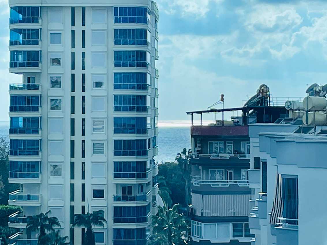 Апартаменты 2+1 с видом на море в Алании/Махмутлар